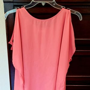 Maurices cold shoulder tunic Size Xlarge EUC